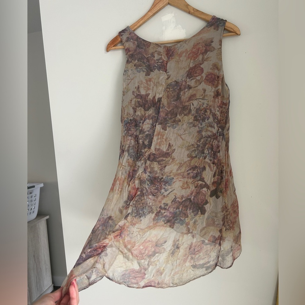 Silk Dolce Ragazza Italy Womens Size S sheer Floral Silk/Lined Tank W/Sequins - Picture 7 of 9
